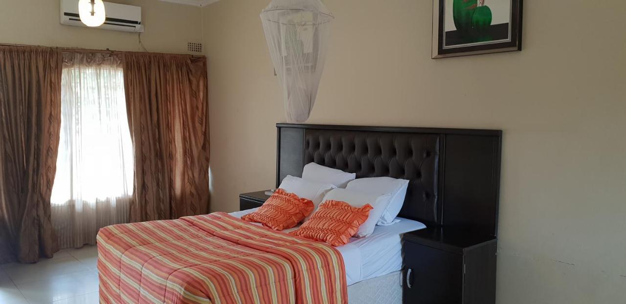 Mwiluzi Motel Ltd Lusaka Kültér fotó